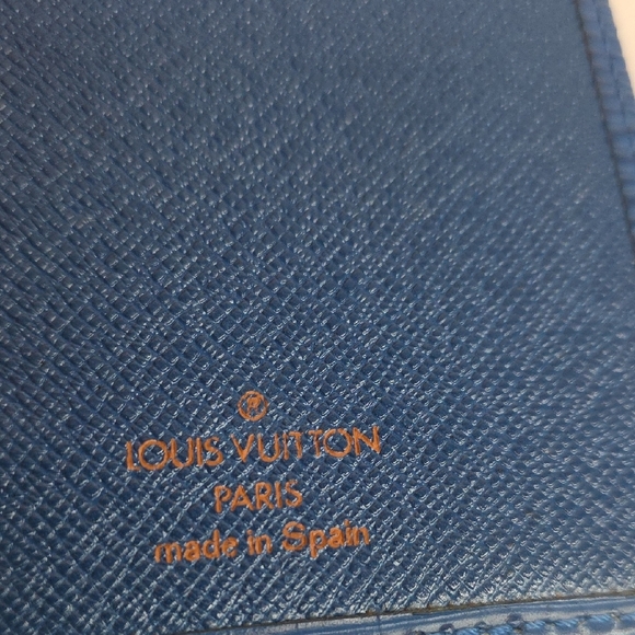 Louis Vuitton Epi Blue Wallet - Picture 5 of 12
